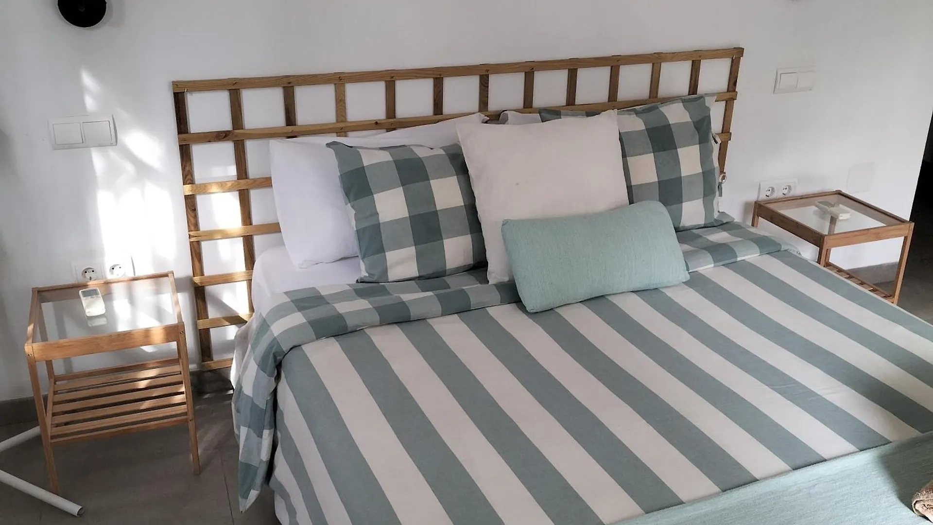 Quiet House in Malaga Villa