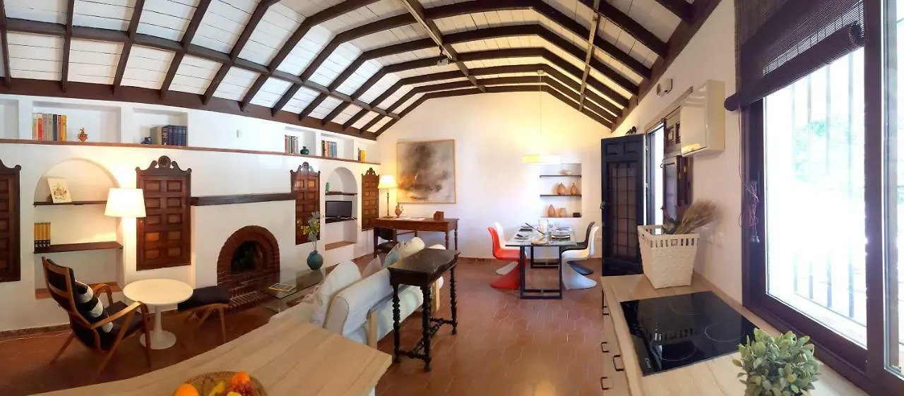 Quiet House in Malaga Villa Spanje